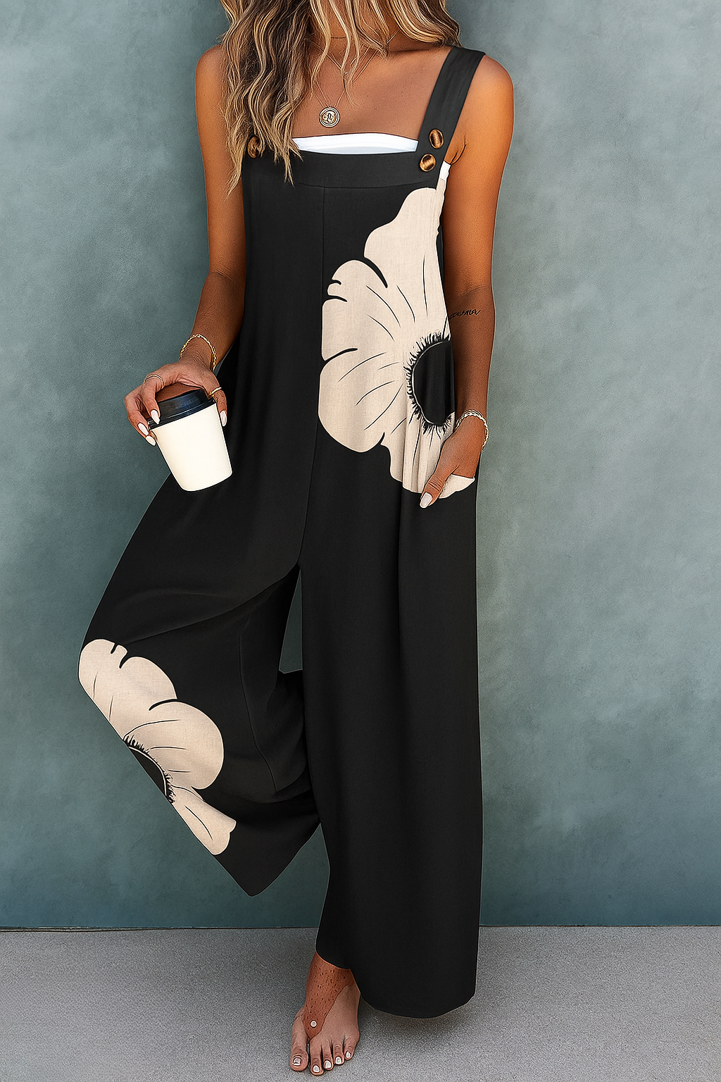 Bonvive | Zomerse Dames Jumpsuit met Bloemenprint – Wijde Pijpen, Dikke Bandjes & Zakken