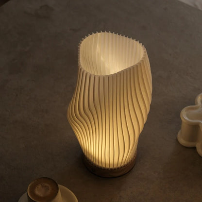 Bonvive | Serene Golfkustlamp – Elegant Licht voor een Rustgevende Sfeer