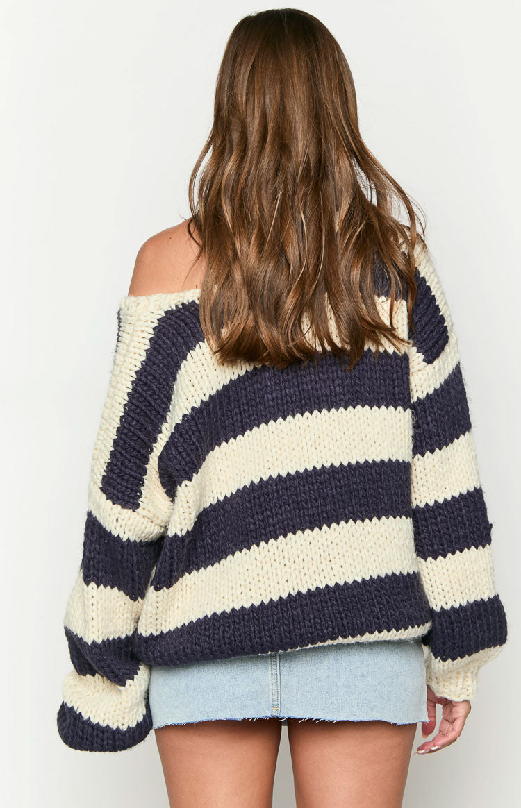 Bonvieve | Trendy Knitted Sweater for a Cozy Look