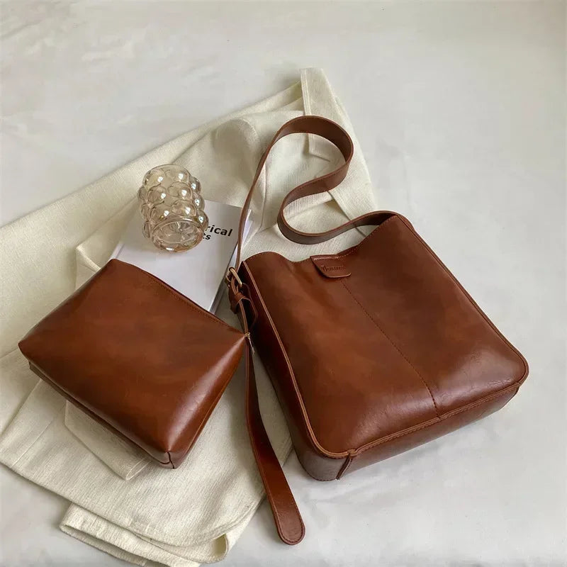 Bonvieve | Shoulder Bag with Small Coin Purse