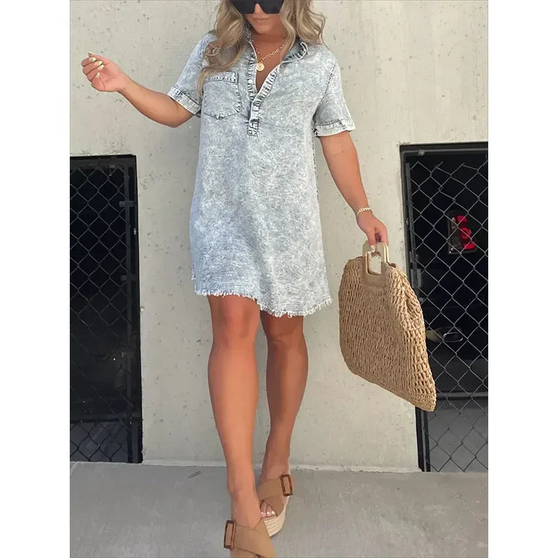 Casual Women’s Short Sleeve Denim Dress with Buttons and Tassel Hem – Trendy Tunic Style