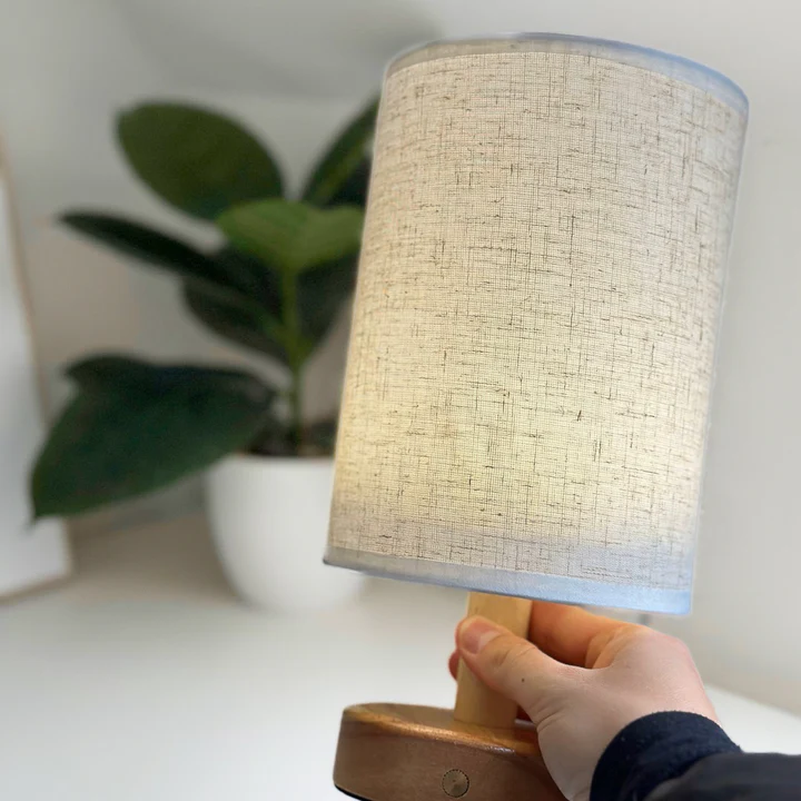 Bonvieve | Elegant Linen Table Lamp – Stylish Lighting with a Natural Touch